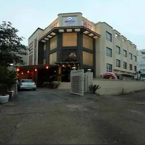 3* Hotel Aoi Mizu