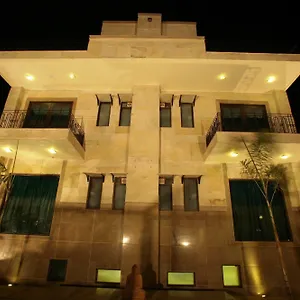 4* Hotel ​justa