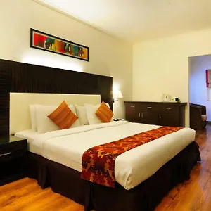 4* Hotel Crossroads